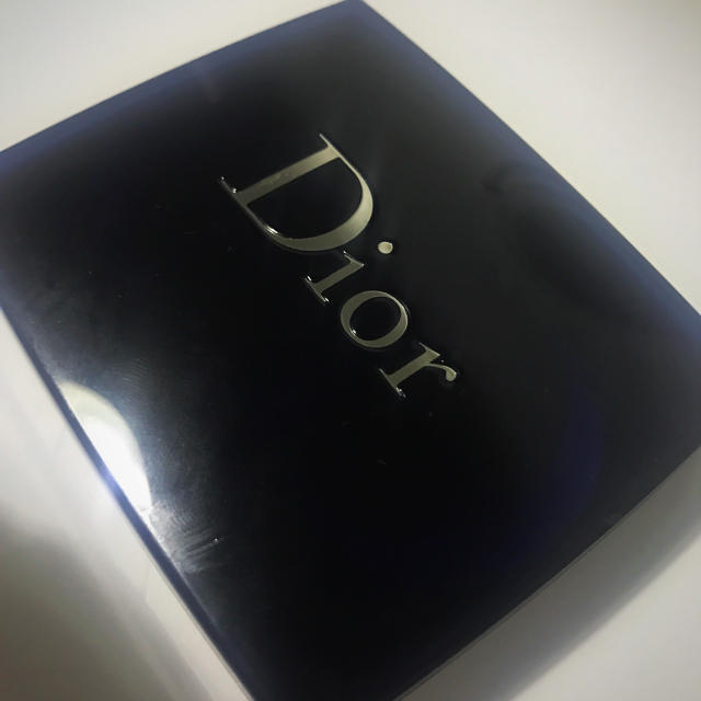 Dior(ディオール)のDiorサンククルール イリディセント限定 859 廃盤レア品 コスメ/美容のベースメイク/化粧品(アイシャドウ)の商品写真