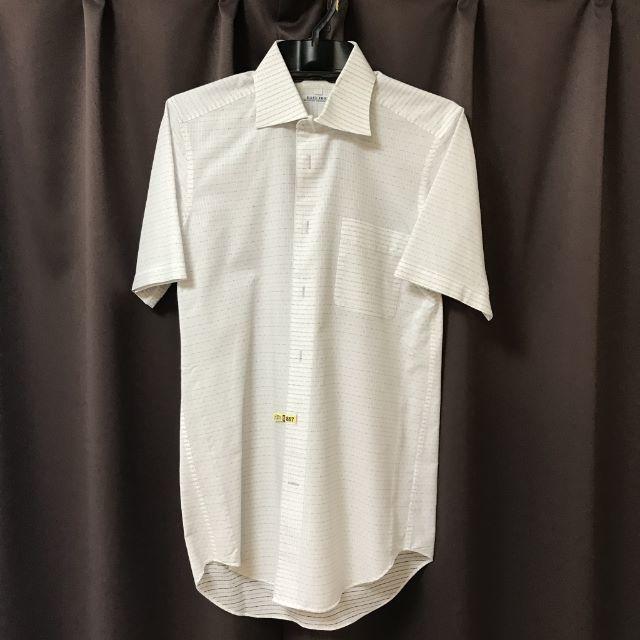 MALE&Co.(メイルアンドコー)の送料込 美品 半袖 ワイシャツ MALE&Co. サイズＳ メンズのトップス(シャツ)の商品写真