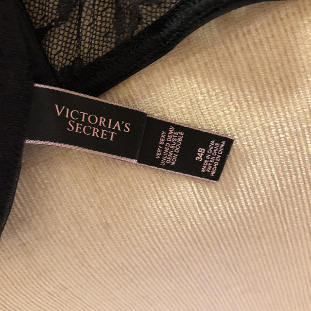 Victoria's Secret(ヴィクトリアズシークレット)のVictoria's  Secret 下着 ブラ モデル着用 レディースの下着/アンダーウェア(ブラ)の商品写真