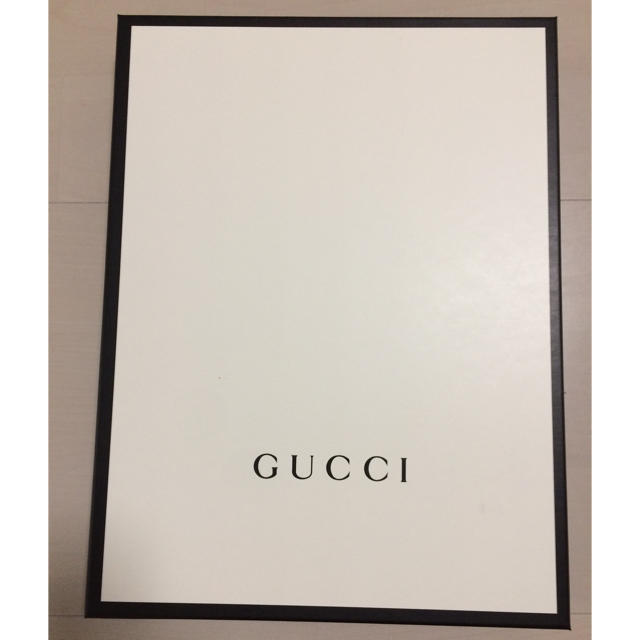 Gucci(グッチ)のGUCCI ロゴドレス トレーナー  チルドレン 10 新品未使用 レディースのトップス(トレーナー/スウェット)の商品写真