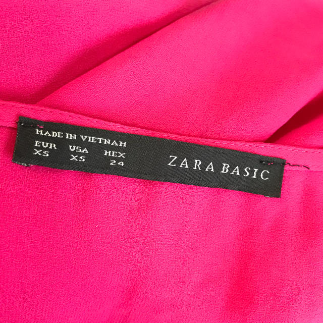 ZARA(ザラ)のZARA トップス レディースのトップス(カットソー(半袖/袖なし))の商品写真