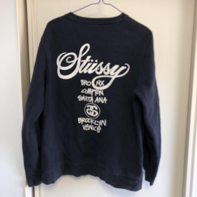 STUSSY(ステューシー)のSTUSSY(ステューシー)トレーナー レディースのトップス(トレーナー/スウェット)の商品写真