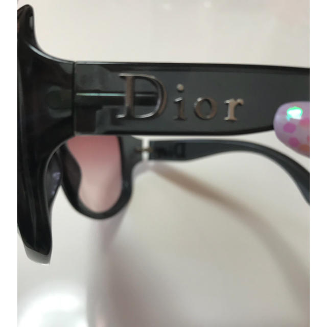 Christian Dior(クリスチャンディオール)のDior ディオール サングラス グロッシー（難あり) レディースのファッション小物(サングラス/メガネ)の商品写真