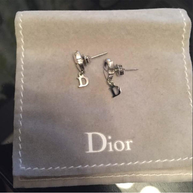 Dior(ディオール)のお値下げ ディオール ピアス レディースのアクセサリー(ピアス)の商品写真