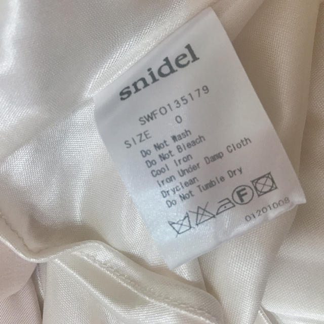 SNIDEL(スナイデル)のmaa♡さん専用♡【美品】snidel♡オケージョンワンピース レディースのワンピース(ひざ丈ワンピース)の商品写真