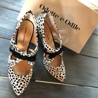 オデットエオディール(Odette e Odile)のOdetto e Odile/新品¥21600 リボンバックファスナーパンプス(ハイヒール/パンプス)