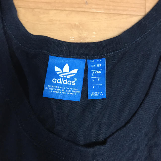 adidas(アディダス)の【引越しセール】adidasタンク レディースのトップス(カットソー(半袖/袖なし))の商品写真