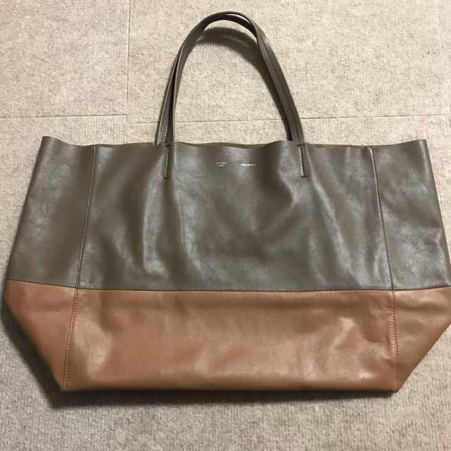 celine(セリーヌ)のセリーヌ カバ ホリゾンタル 最終値下げ レディースのバッグ(トートバッグ)の商品写真