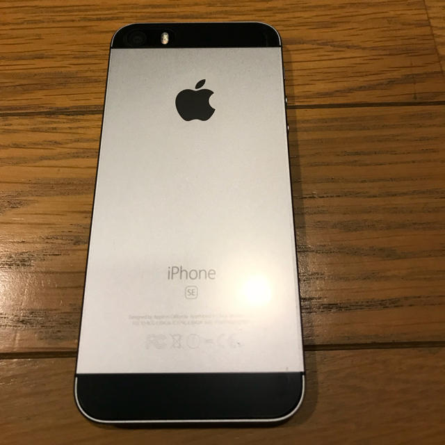 Apple スペースグレイ SIMフリーの通販 by シュウゾウ's shop｜アップルならラクマ - iPhoneSE 128GB 得価新品