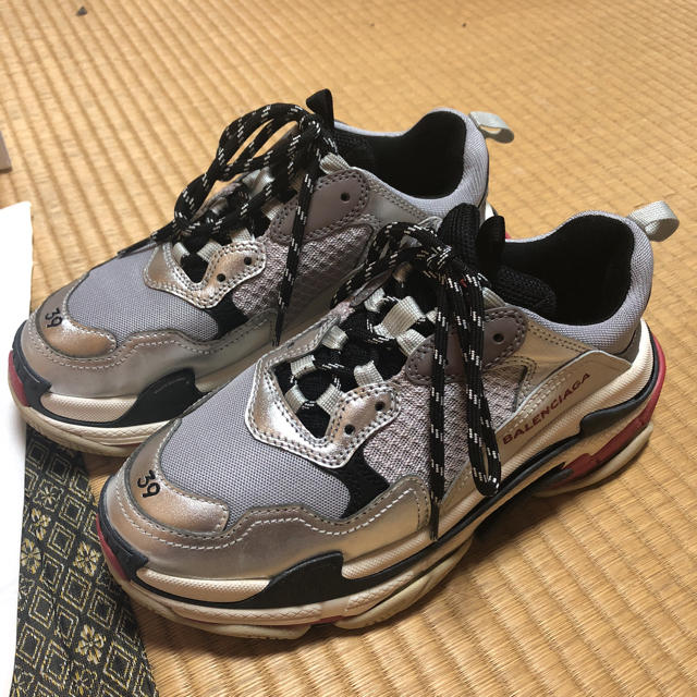 Balenciaga(バレンシアガ)のBARENCIAGA triple S トリプルS メンズの靴/シューズ(スニーカー)の商品写真