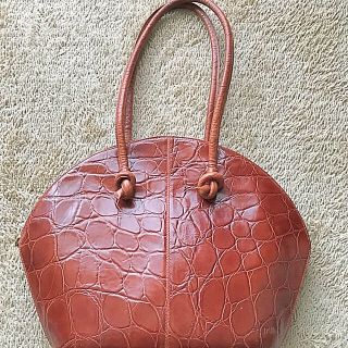 フルラ(Furla)の【送料込】フルラ 型押しショルダーバッグ (ショルダーバッグ)