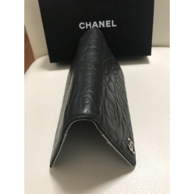 CHANEL(シャネル)のCHANEL カメリア手帳カバー🌹 レディースのファッション小物(その他)の商品写真