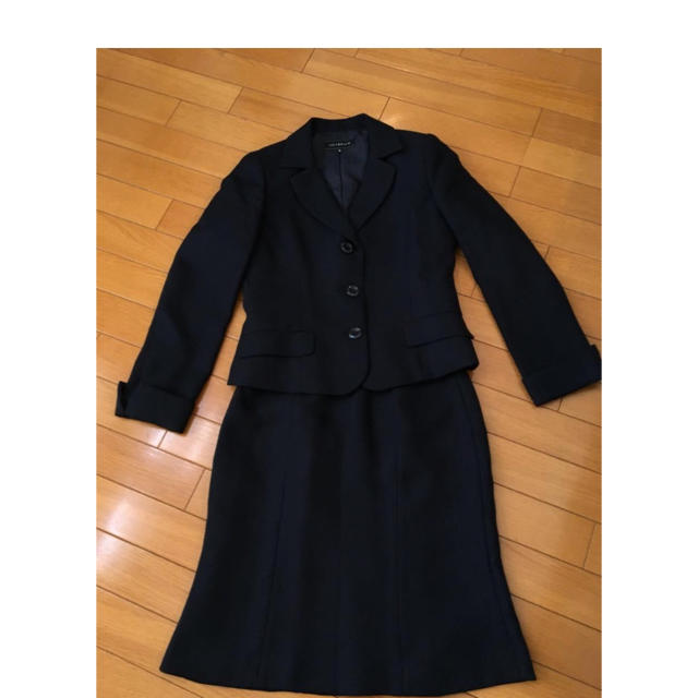 1/1 値下げしました！美品3点セットスーツ ジャケット・スカート・ワンピース レディースのフォーマル/ドレス(スーツ)の商品写真