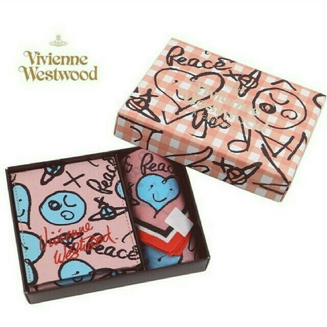 Vivienne Westwood(ヴィヴィアンウエストウッド)の★新品 ヴィヴィアン ミラー&ハンカチ ギフトボックス＆ハンカチーフ★ レディースのファッション小物(ミラー)の商品写真