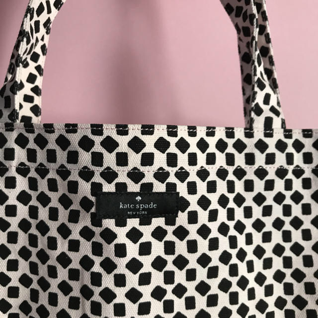 kate spade new york(ケイトスペードニューヨーク)の未使用❣️ケイトスペード  トートバック レディースのバッグ(トートバッグ)の商品写真