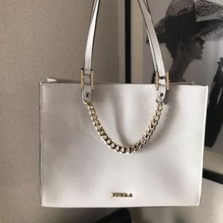 フルラ(Furla)のフルラ ハンドバッグ(ハンドバッグ)