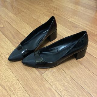 ザラ(ZARA)のZARA チャンキーヒール パンプス(ハイヒール/パンプス)