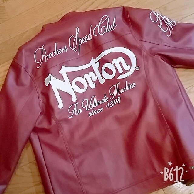 Norton(ノートン)のNorton革ジャン赤茶 内側に模様あり メンズのジャケット/アウター(ライダースジャケット)の商品写真