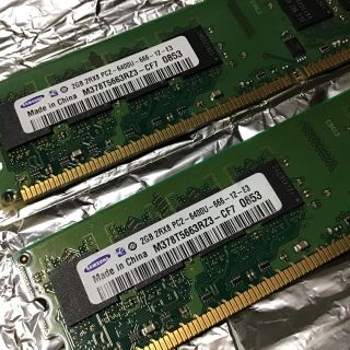 パソコン用メモリ 2GB x 2枚セット(PCパーツ)