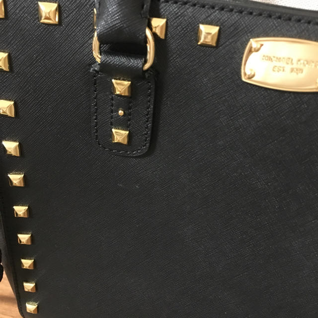 Michael Kors(マイケルコース)のマイケルコース♡バッグ♡A4入ります レディースのバッグ(トートバッグ)の商品写真