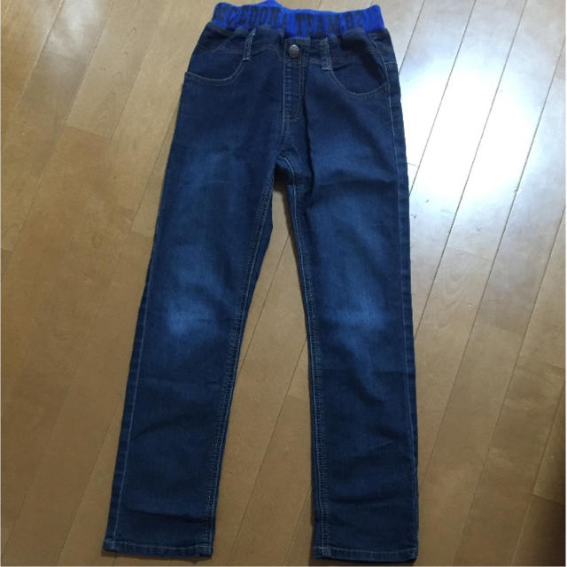 再値下げ  デニム キッズ140 ウエスト総ゴム キッズ/ベビー/マタニティのキッズ服男の子用(90cm~)(パンツ/スパッツ)の商品写真