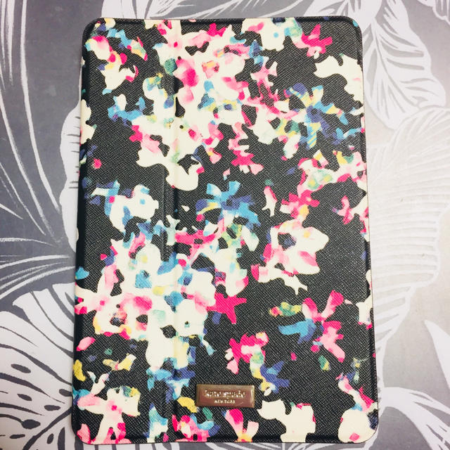 kate spade new york(ケイトスペードニューヨーク)の【セール❣️】【新品・未使用】kate spade/ iPad miniケース スマホ/家電/カメラのスマホアクセサリー(iPadケース)の商品写真