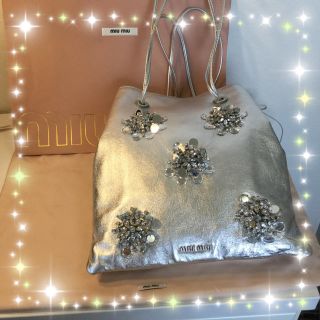 ミュウミュウ(miumiu)の【miu miu】ラムスキン.ビジュートート／2015年クルーズ✨レア美品‼️(トートバッグ)