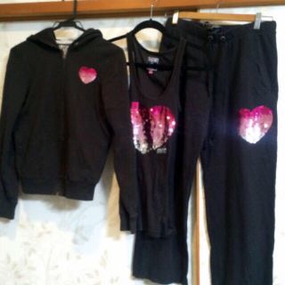 ヴィクトリアズシークレット(Victoria's Secret)のVS♡3点セット♡(パーカー)