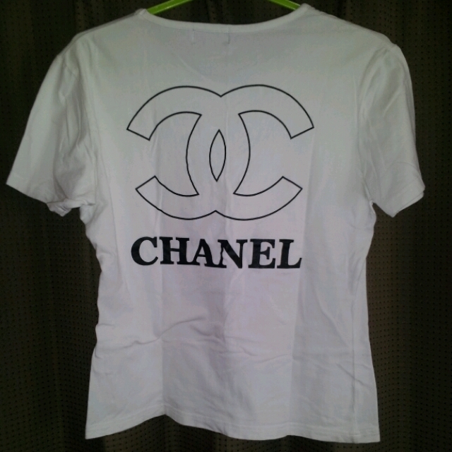 CHANEL(シャネル)のCHANEL♡Tシャツ 本物 レディースのトップス(Tシャツ(半袖/袖なし))の商品写真