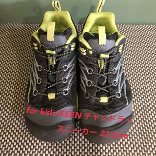 キーン(KEEN)のviviさま専用★KEEN チャンドラーCNXI キッズスニーカー23.5cm(スニーカー)