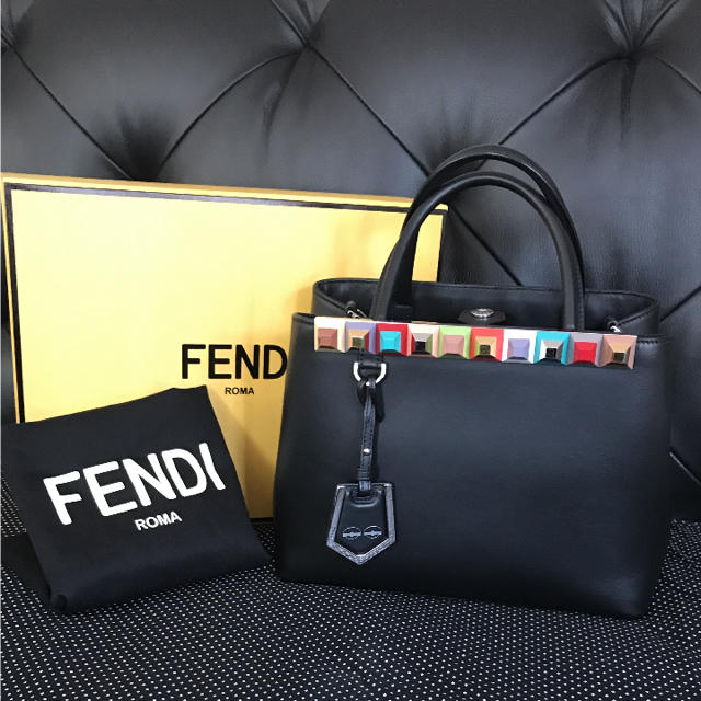 FENDI - まーにゃん様 専用 の通販 560402
