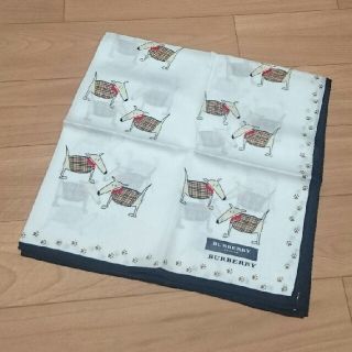 バーバリー(BURBERRY)の新品・未使用 ☆ BURBERRY ラフ 犬 プリント ハンカチ(ハンカチ)