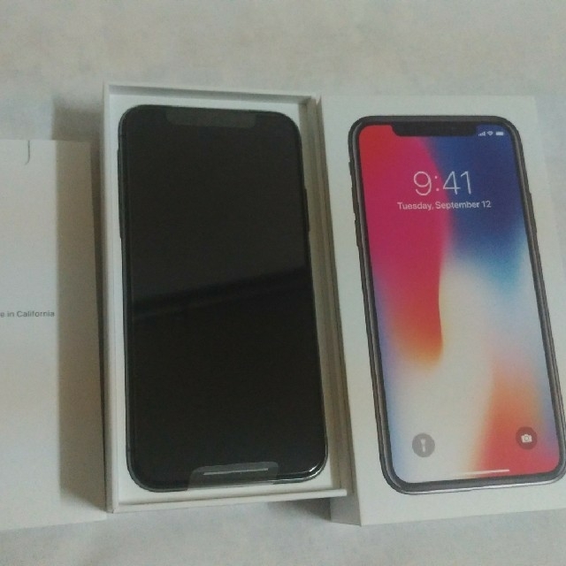 新品 SIMフリー iPhoneX 64GB スペースグレイ　元docomo