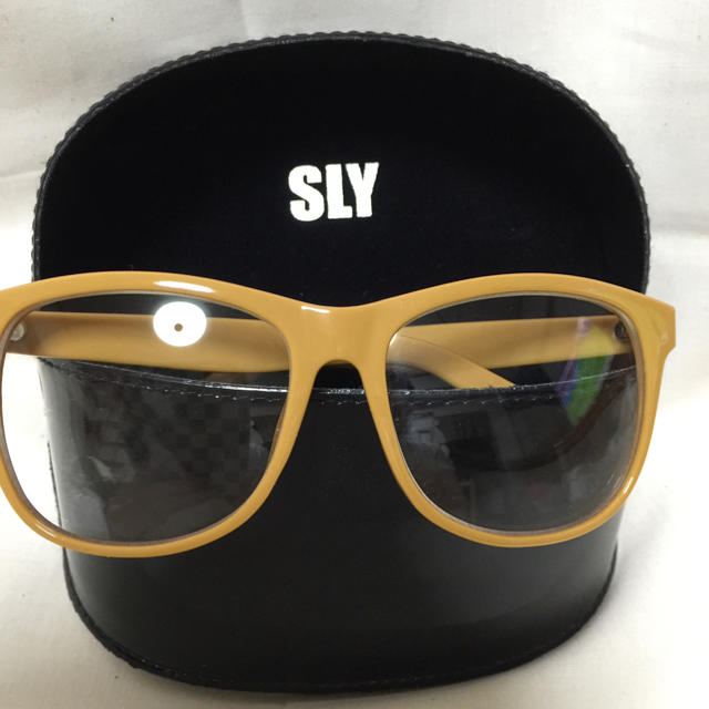 SLY(スライ)のSLY 伊達眼鏡 レディースのファッション小物(サングラス/メガネ)の商品写真