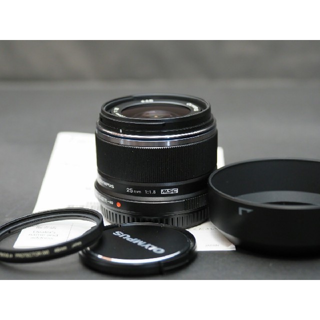 オリンパス 単焦点レンズM.Zuiko 25mmF1.8フード付美品!-
