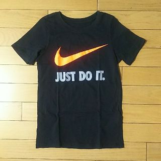 ナイキ(NIKE)の★ NIKE 黒Tシャツ XS ★(Tシャツ/カットソー)