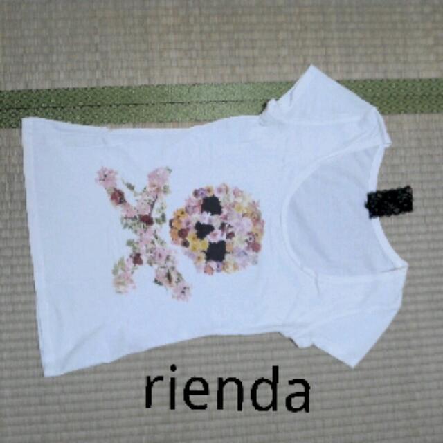 rienda(リエンダ)のrienda　Tシャツ レディースのトップス(Tシャツ(半袖/袖なし))の商品写真