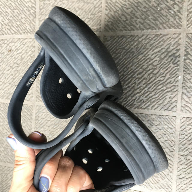 crocs(クロックス)のクロックス キッズ 1-3 キッズ/ベビー/マタニティのキッズ靴/シューズ(15cm~)(サンダル)の商品写真