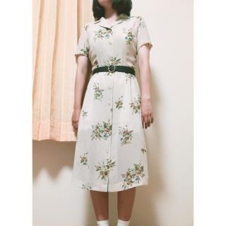 フラワー(flower)の【売り切りたいのでお値下げしました】古着屋 花柄 ワンピース(ひざ丈ワンピース)