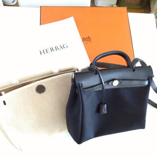 エルメス(Hermes)のエールバッグ♡エルメス(ショルダーバッグ)