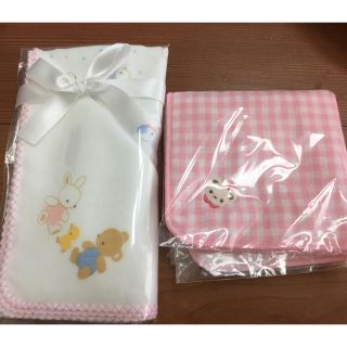 ファミリア(familiar)のファミリア★新品 ガーゼ 2枚セット【送料無料】(その他)