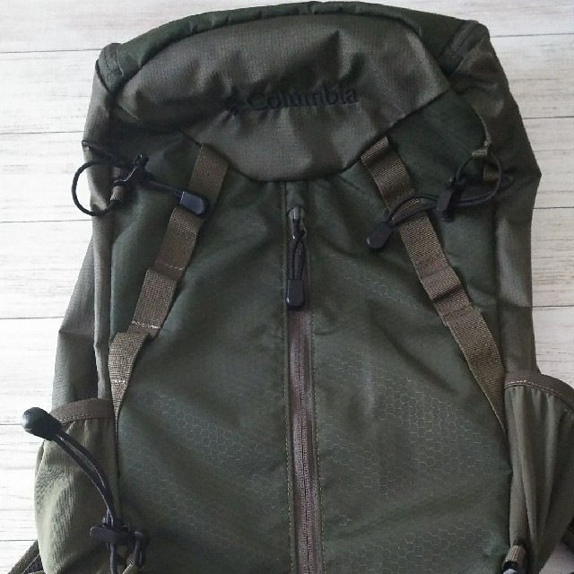 Columbia(コロンビア)のColumbia バックパック 22L スポーツ/アウトドアのアウトドア(登山用品)の商品写真