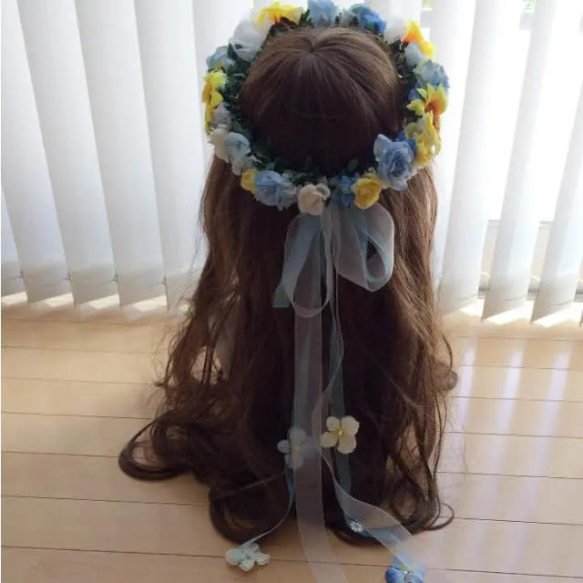 花かんむり♡ひまわり♡水色 ハンドメイドのアクセサリー(ヘアアクセサリー)の商品写真