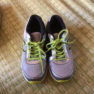 ニューバランス(New Balance)のニューバランス330(スニーカー)