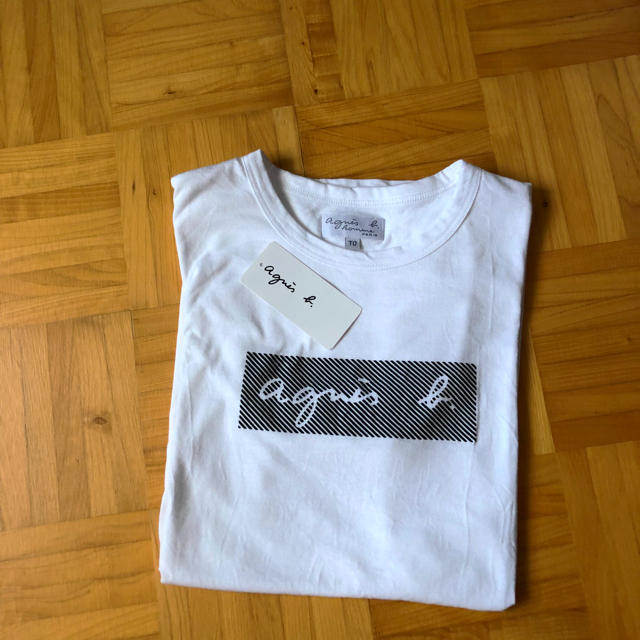 agnes b.(アニエスベー)の限定値下げ 美品 agnes b. アニエス・ベー   ボックス ロゴ Tシャツ レディースのトップス(Tシャツ(半袖/袖なし))の商品写真
