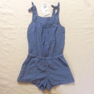 エイチアンドエム(H&M)の『新品』H&M 女の子用 ノースリーブ ロンパース 122㎝サイズ(その他)