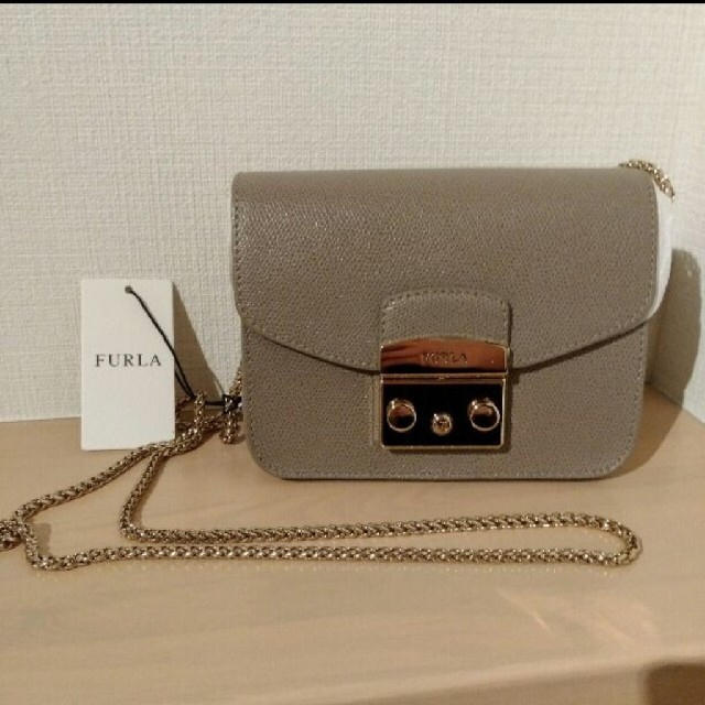 FURLA　フルラ　メトロポリス　サッビア　ミニショルダー