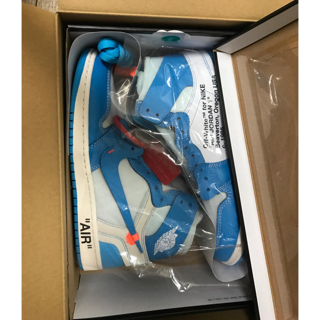 NIKE(ナイキ)のAirjordan1 offwhite コスメ/美容のベースメイク/化粧品(その他)の商品写真