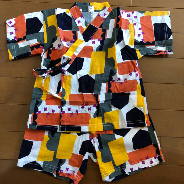 333様 キッズ  甚平 キッズ/ベビー/マタニティのキッズ服男の子用(90cm~)(甚平/浴衣)の商品写真