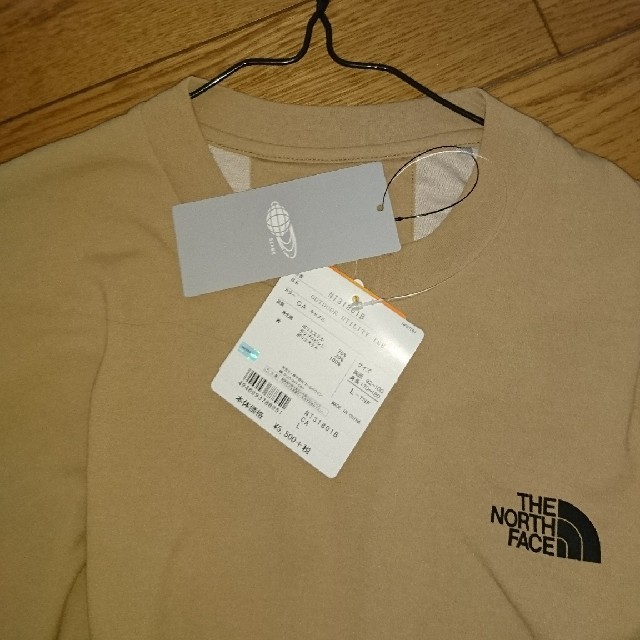 THE NORTH FACE(ザノースフェイス)のNORTH FACE x BEAMS 
OUTDOOR UTILITY TEE  メンズのトップス(Tシャツ/カットソー(半袖/袖なし))の商品写真